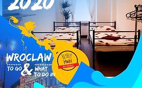 Flyfly Hostel , Darmowy Parking , Rezerwuj Przez Urzadzenia Mobilne -10 Procent